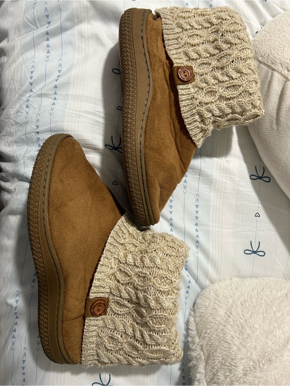 Muklucks Cozy Knit Cuff Suede Booties in Camel